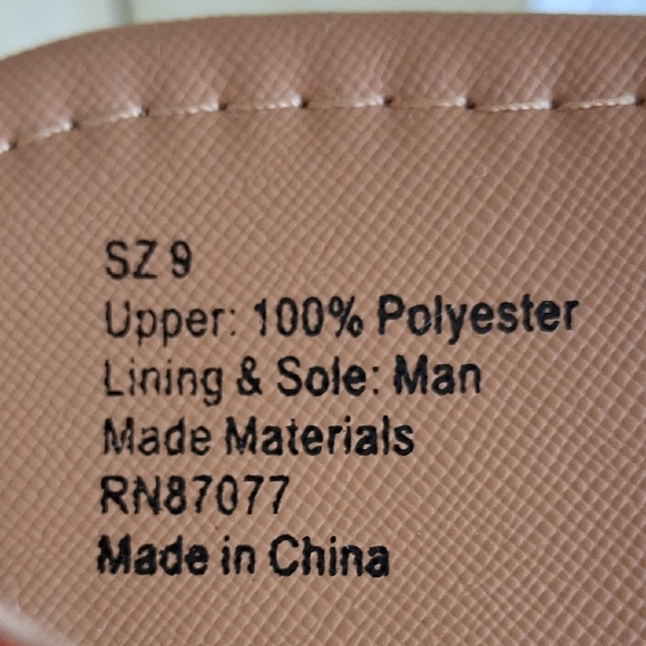 Red Patterned Women's Sandals - Picture 3 of 5